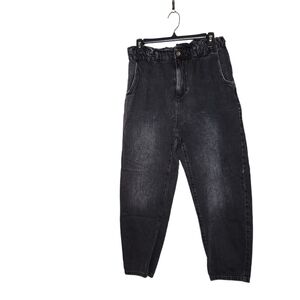 Zara Barrel Black Ankle Jeans with Ruffle Waist